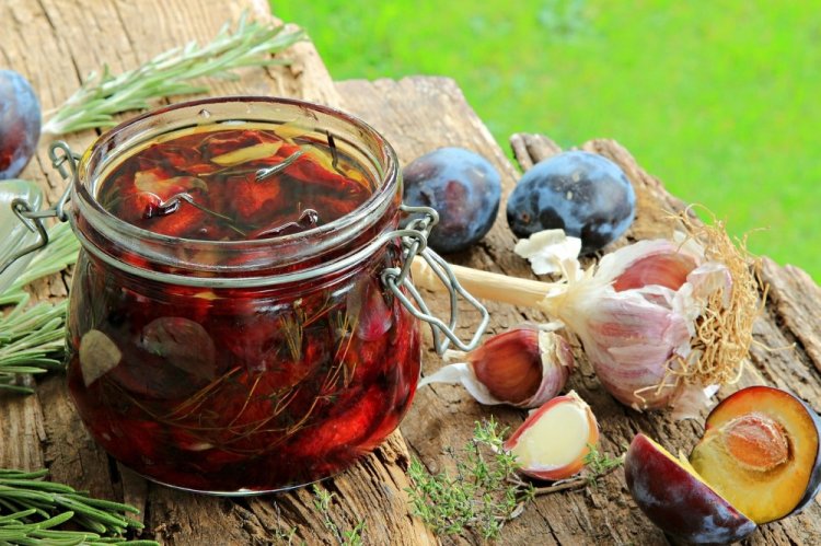 Маринованный чернослив на зиму