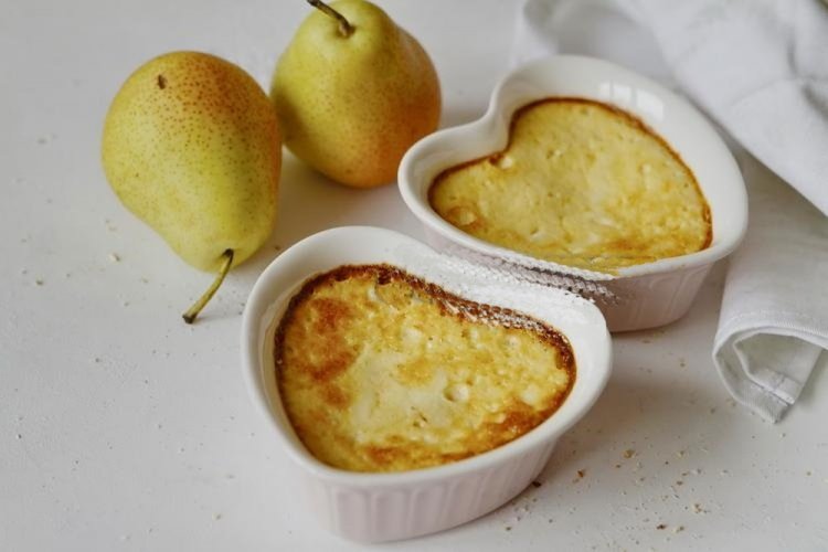 Творожное суфле с грушей в духовке