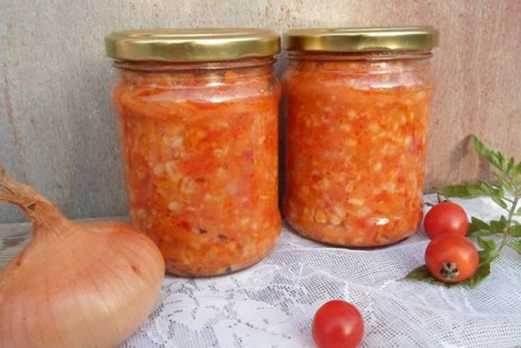 Завтрак туриста с перловкой и томатной пастой на зиму