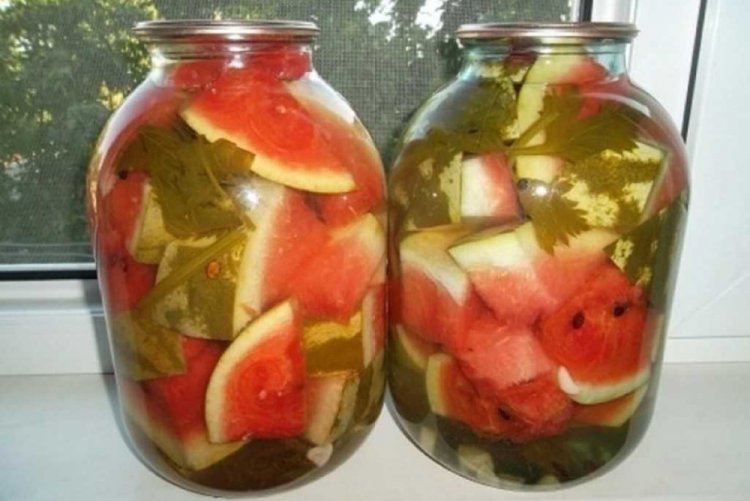 Маринованный арбуз