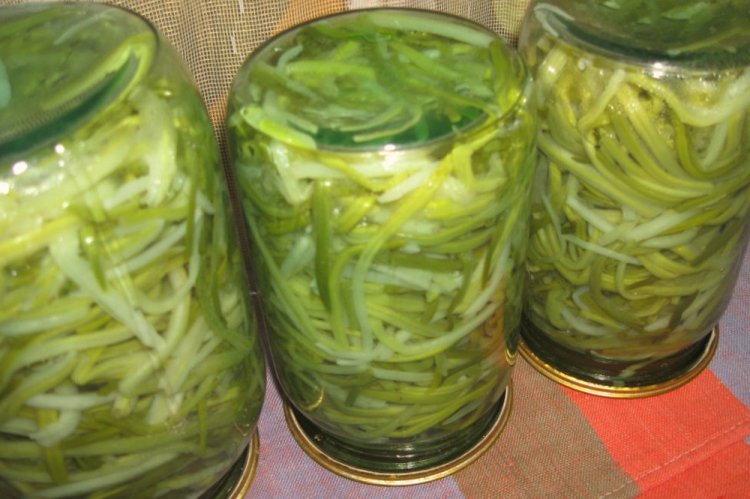 Маринованная черемша с уксусом на зиму