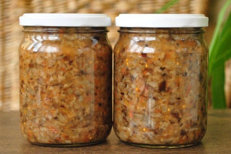 Икра из подберезовиков с луком на зиму