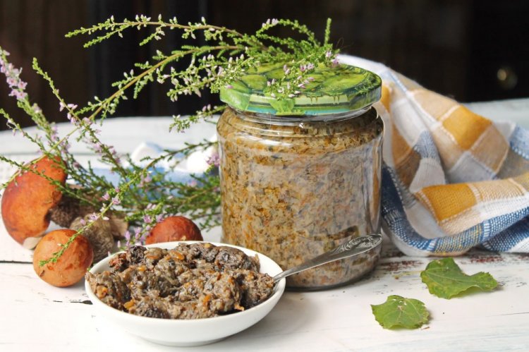 Икра из подберезовиков через мясорубку на зиму