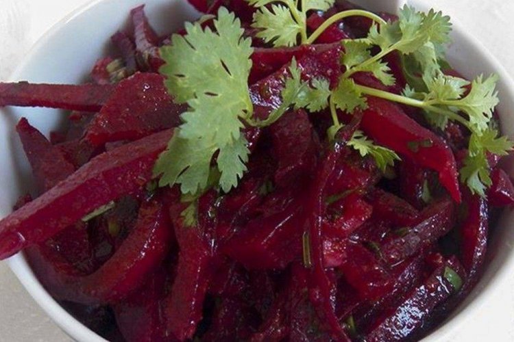 Вареная свекла по-корейски