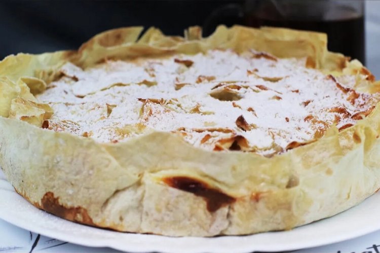 ПП пирог из лаваша с бананом и йогуртом