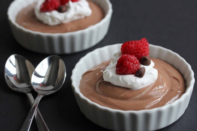 Шоколадный мусс со сливочным маслом