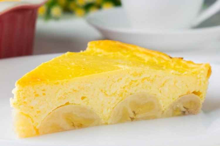 Творожная запеканка без манки с бананом и медом