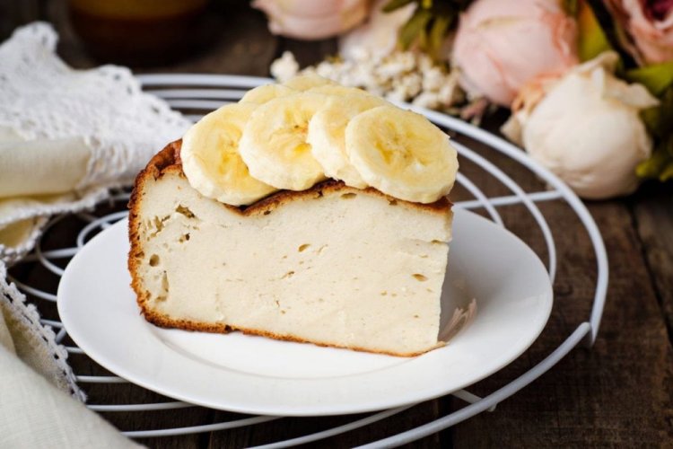 Творожная запеканка с бананами без манки