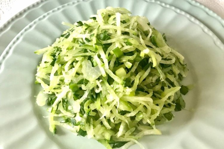 Салат из редьки к плову