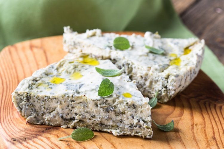 Творожная запеканка с зеленью в аэрогриле