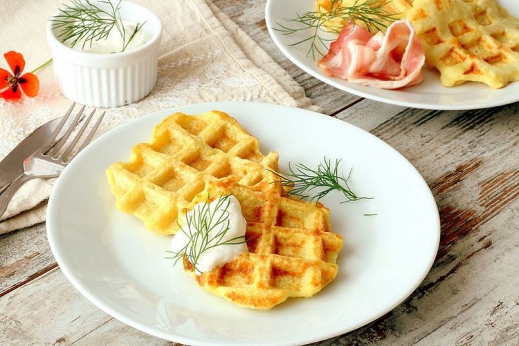 Сырные вафли с картошкой
