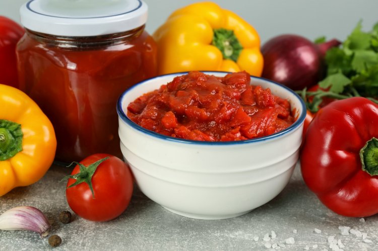 Болгарский перец с морковью на зиму: 15 оригинальных рецептов