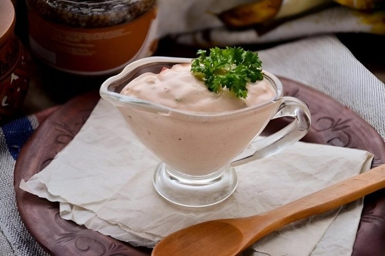 Сметанный соус с паприкой