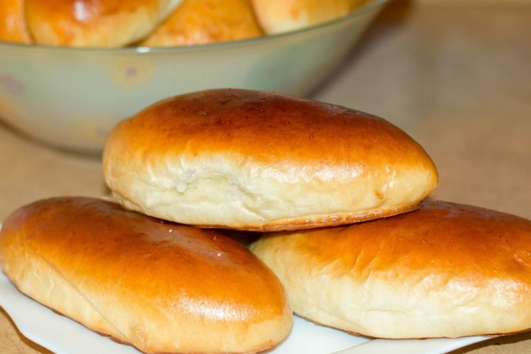 Тесто для пирожков из кислого молока