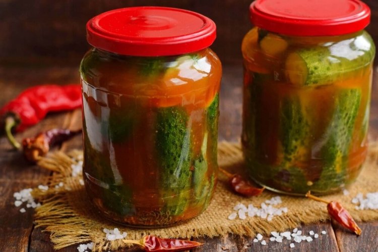 Маринад с кетчупом для огурцов на зиму