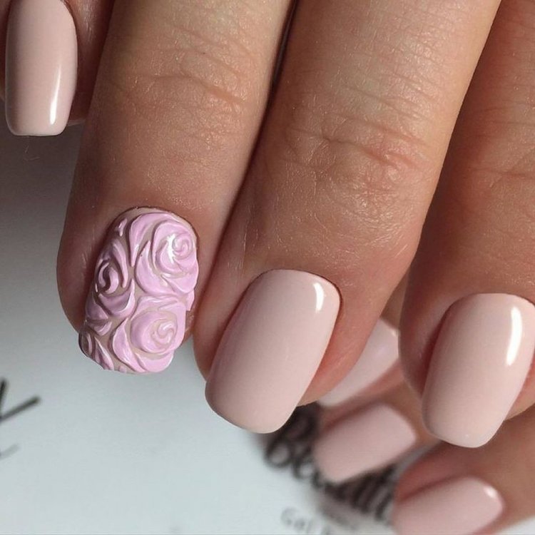 Объемный дизайн ногтей