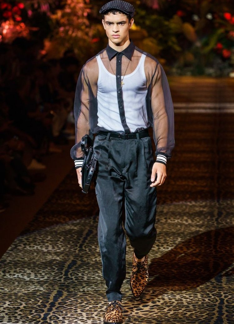 Прозрачная одежда