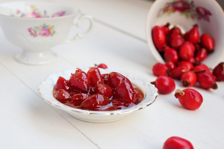 Варенье из шиповника на зиму