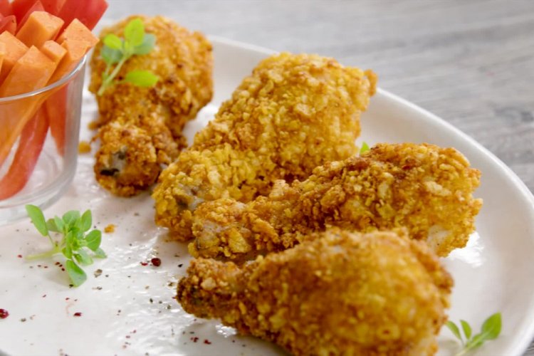 Жареные куриные ножки в кукурузной панировке