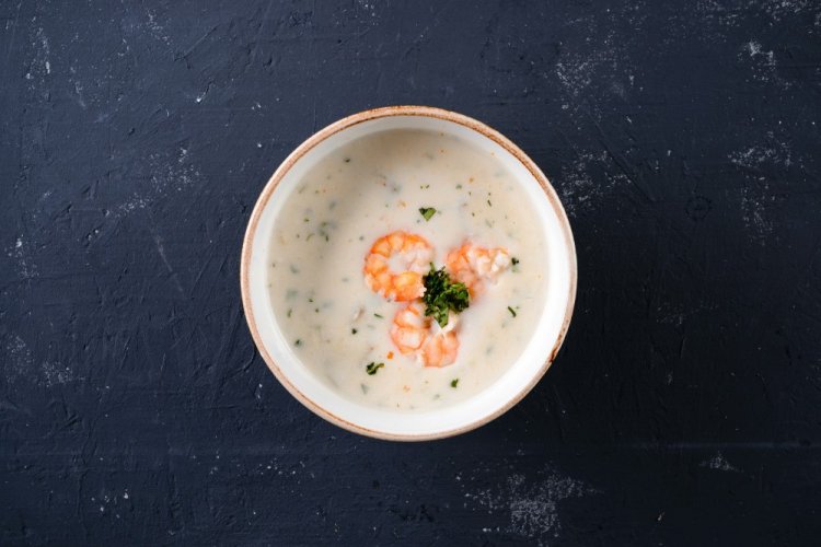 Суп с креветками и картофелем