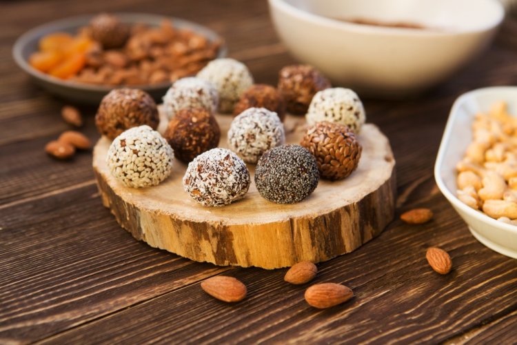 Конфеты из сухофруктов и орехов