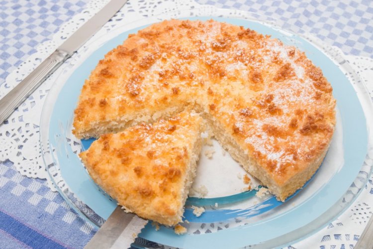 Кокосовый пирог на кефире