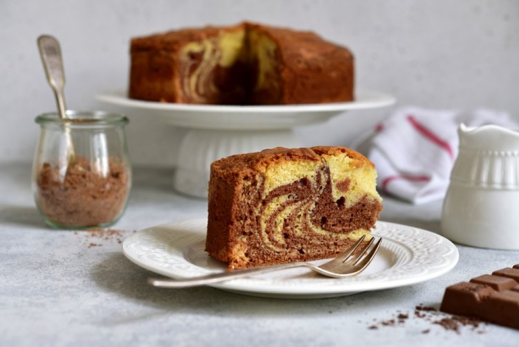 Пирог «Зебра» на кефире