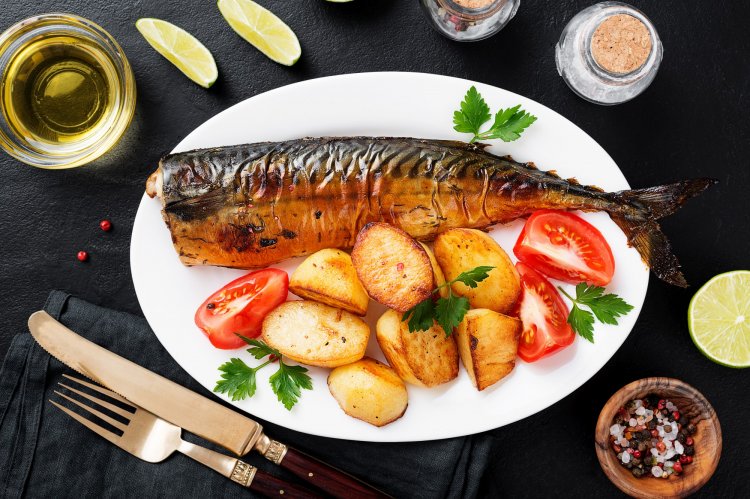 8 бесподобных рецептов скумбрии в аэрогриле, чтобы накормить всю семью