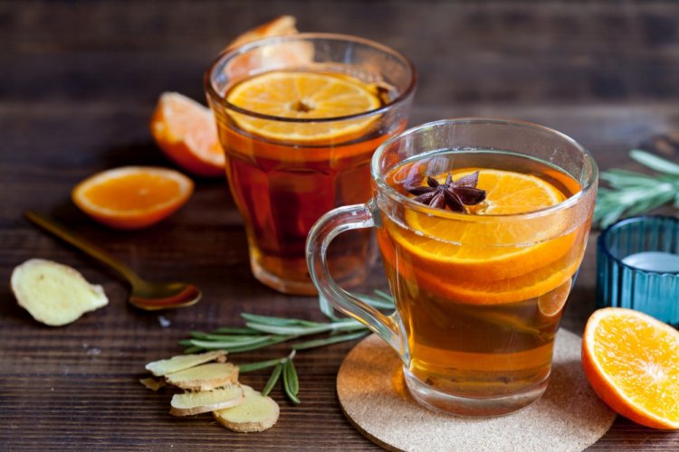 Компот из апельсинов с корицей и розмарином