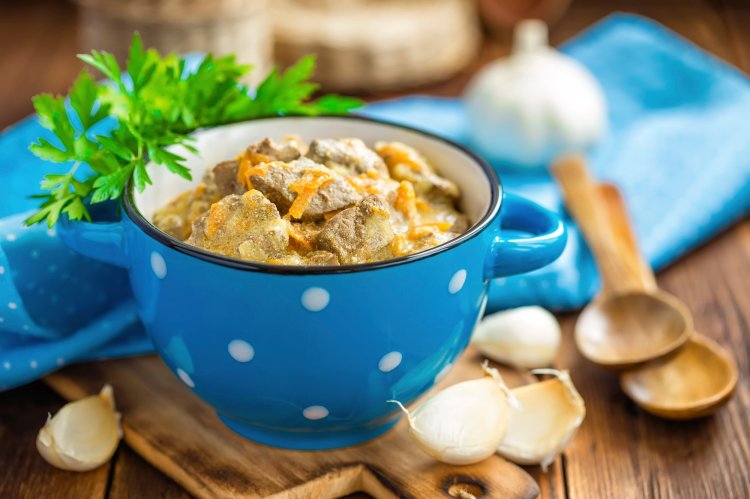 8 отличных рецептов куриной печени в сметане на сковороде