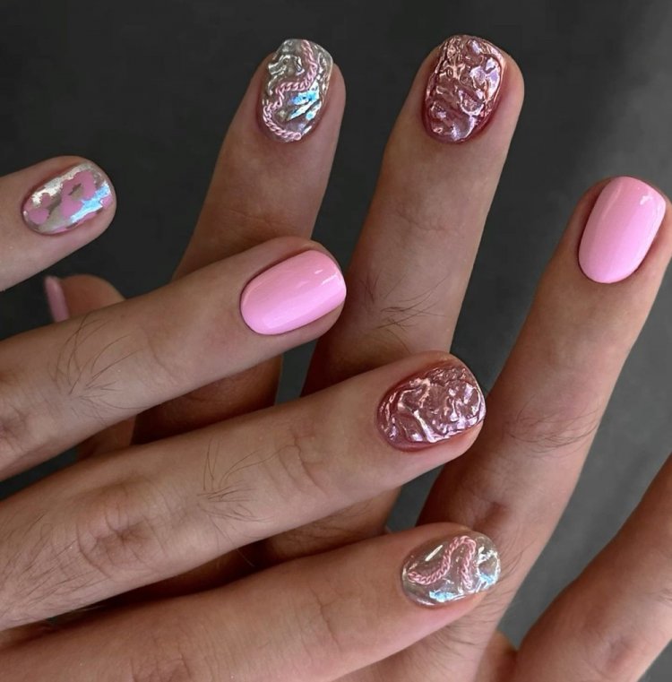 Объемный маникюр