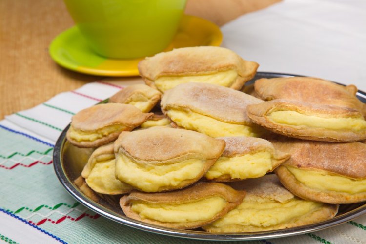 Сочники с творогом и лимоном