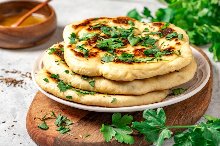 12 вкуснейших рецептов лепешек с сыром на сковороде