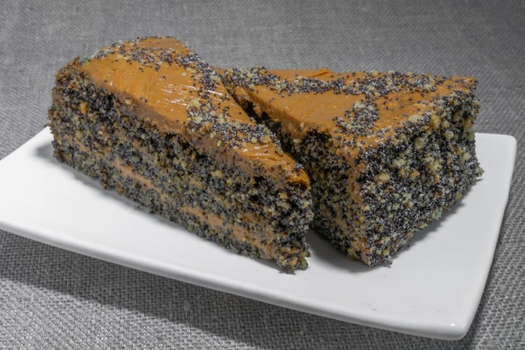 Масляный крем с вареной сгущенкой