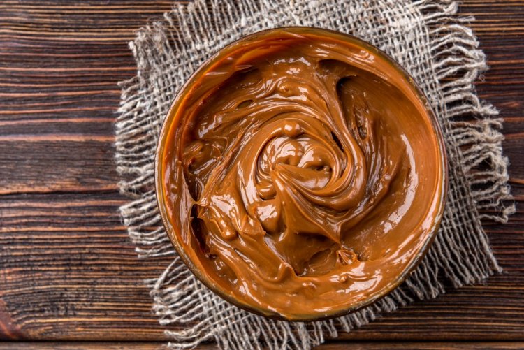 Шоколадный крем с вареной сгущенкой для торта