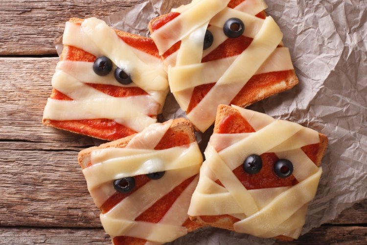 Горячие бутерброды на Хэллоуин