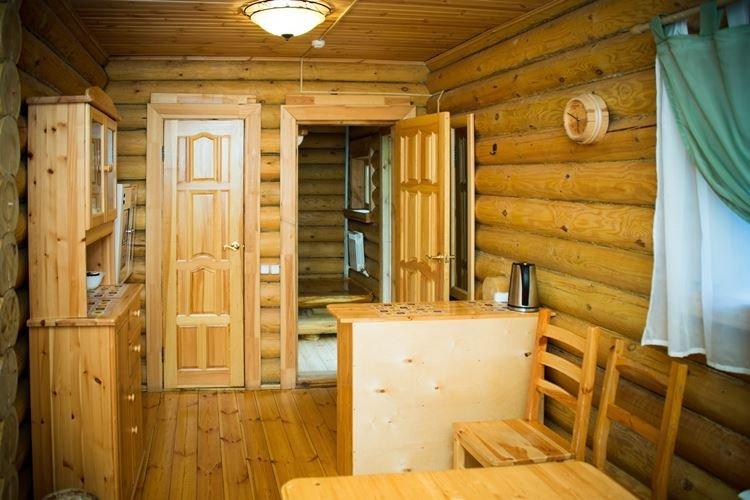 Интерьер бани в стиле кантри