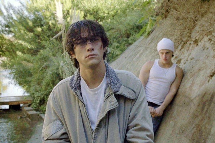 Кирпич - Фильмы с захватывающим сюжетом