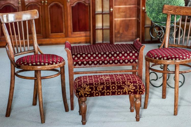 Старые стулья – декор, как обновить (фото)