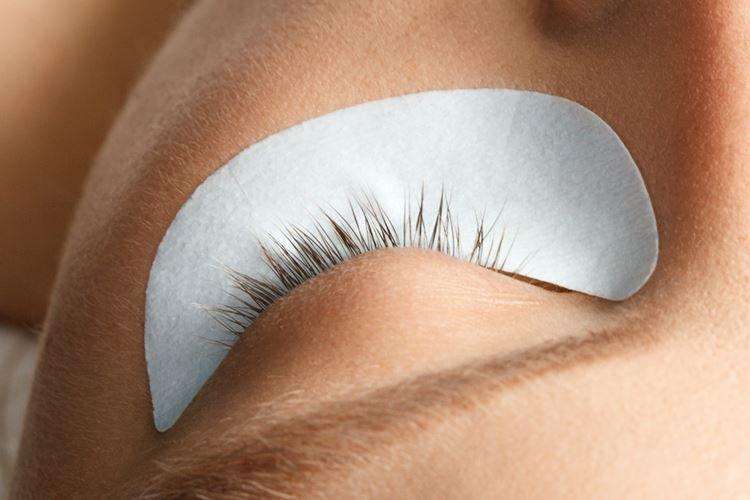 Ремувер - Как снять нарощенные ресницы в домашних условиях