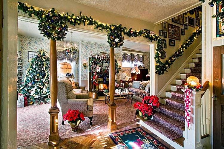 Как украсить комнату на Новый год - фото и идеи