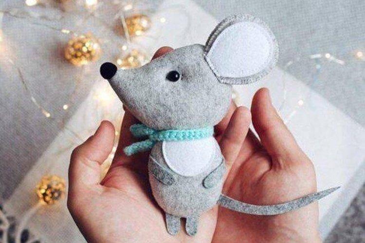 Новогодние крысы из фетра - Как украсить квартиру на Новый год 2020