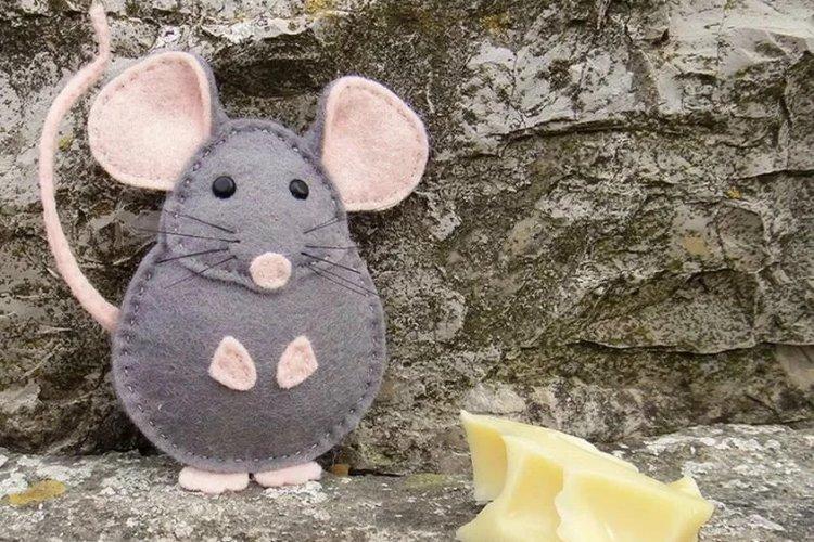 Новогодние крысы из фетра - Как украсить квартиру на Новый год 2020