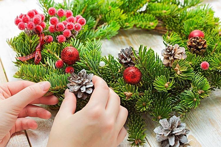 Как украсить квартиру на Новый год - фото и идеи