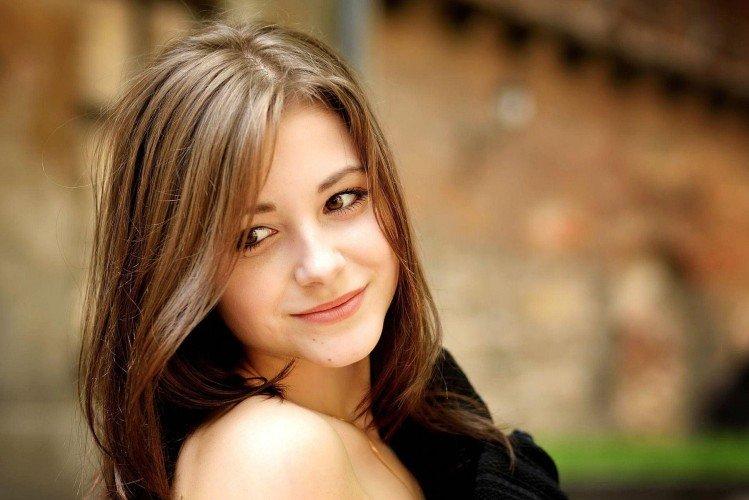 Русые волосы - Какой цвет волос подходит к карим глазам