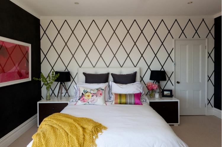 Обои-компаньоны и их особенности - Комбинирование обоев в спальне