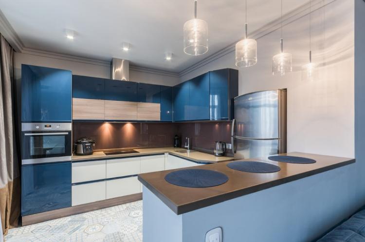 Отделка стен - Дизайн кухни в стиле модерн