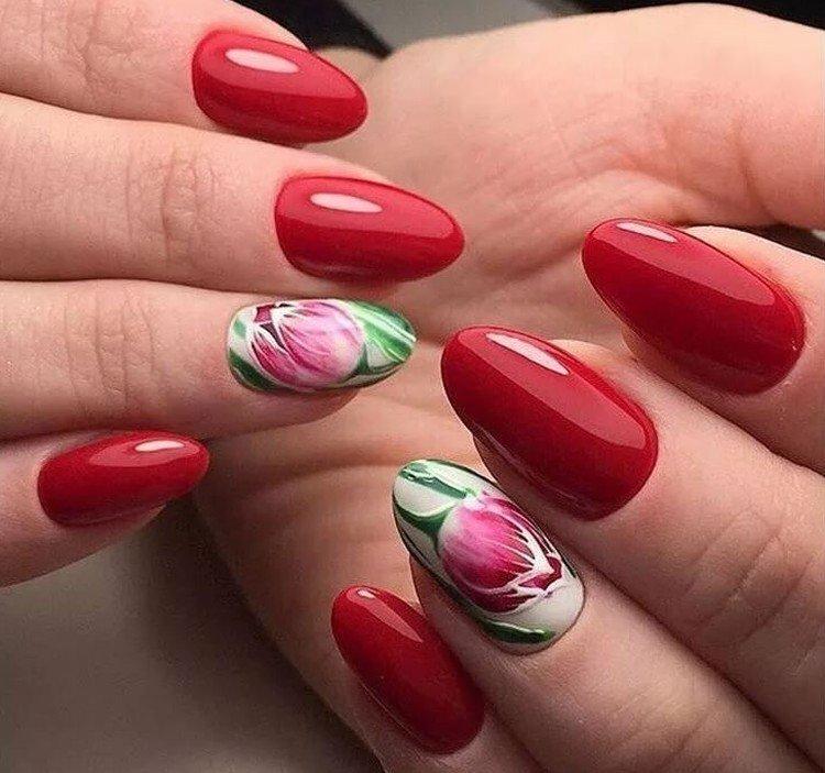 Летний красный маникюр 2020