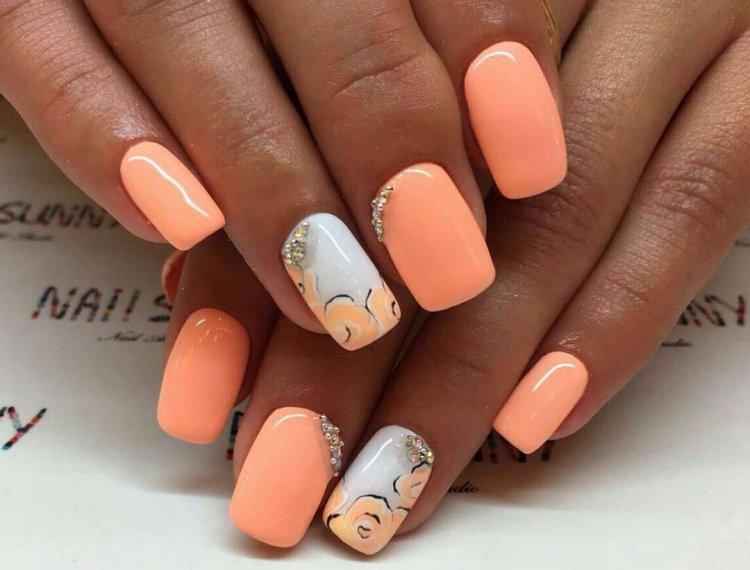 Летний маникюр гель-лаком 2020