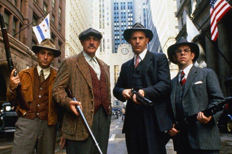 Неприкасаемые - Лучшие фильмы про мафию и гангстеров